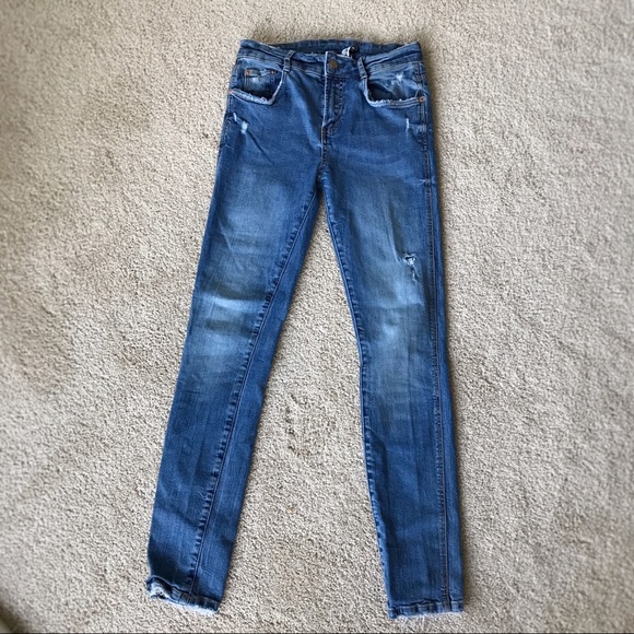 Zara Trafaluc Distressed Skinny Jeans* - Picture 8 of 8